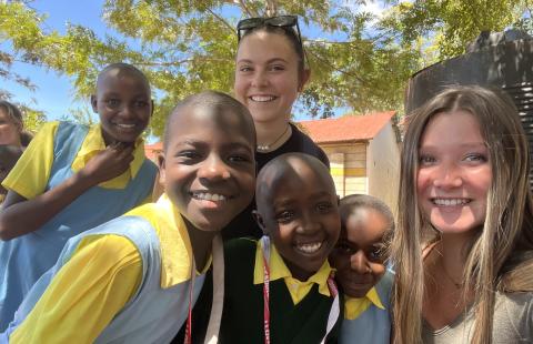 UNH students in Kenya