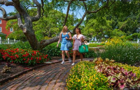 UNH students walking in the Prescott Park gardens in Portsmouth