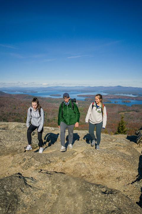 unh students hiking