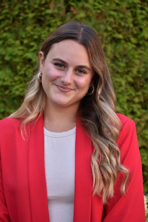 Courtney Mili '22