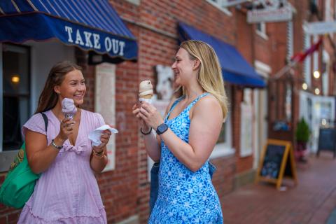 UNH students enjoying ice cream on a day trip to Portsmouth
