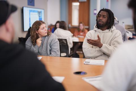 UNH students in class discussion