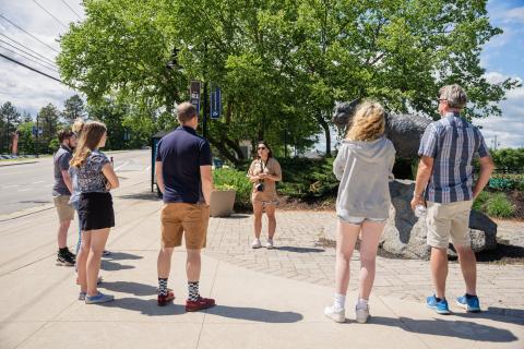 UNH campus tour