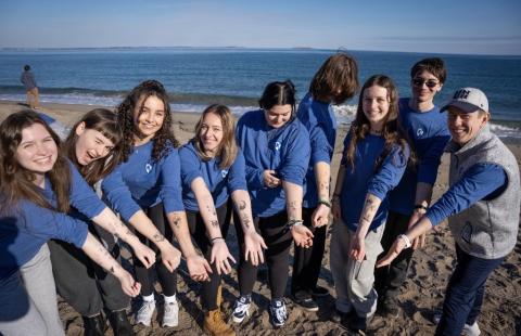 My Lead UNH group in January 2024! This was one of my favorite UNH experiences by a long shot.
