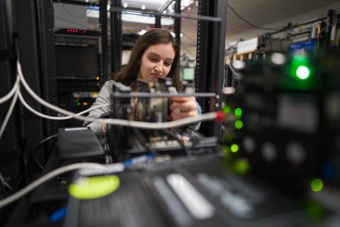 UNH student working in the InterOperability Lab